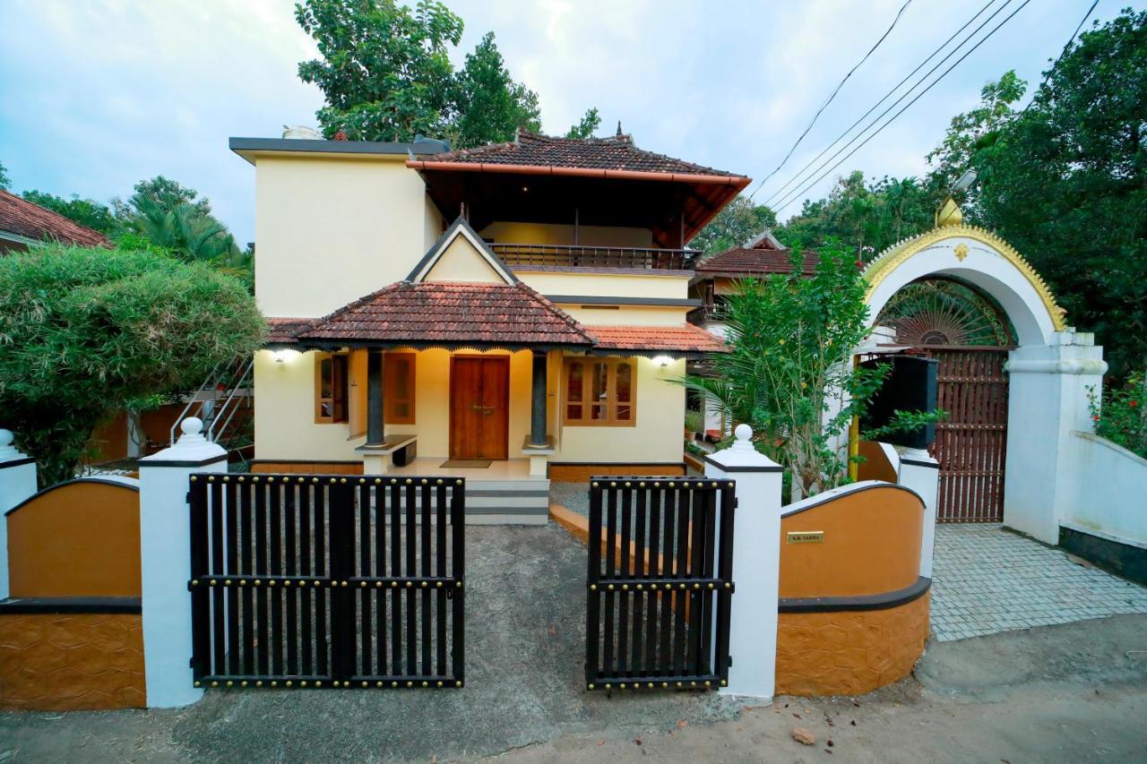 Swasthi Griha Villa Aranmula Eksteriør bilde